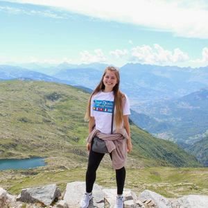 Meet your Posher, Katie